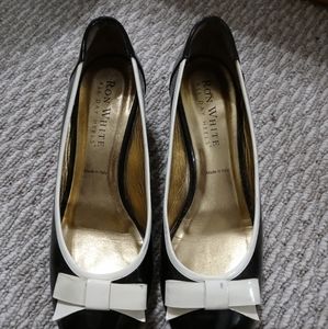 Ron White classic patent bow black white pumps